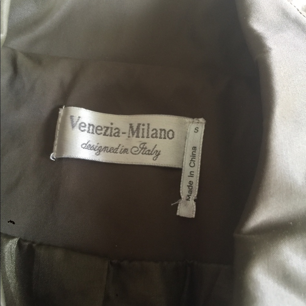 Woman jacket - Picture 7 of 8